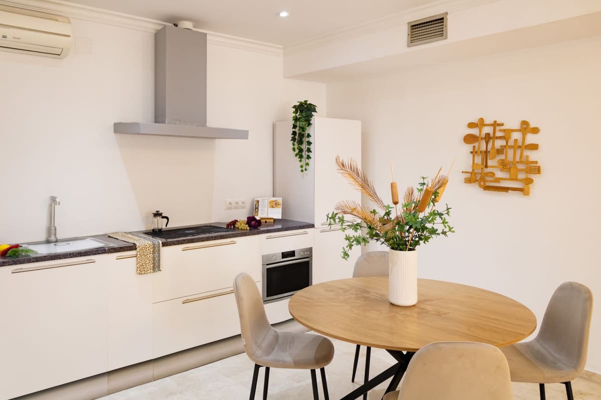 Middle Floor Apartment in Puerto Banús — photo 6 of 10