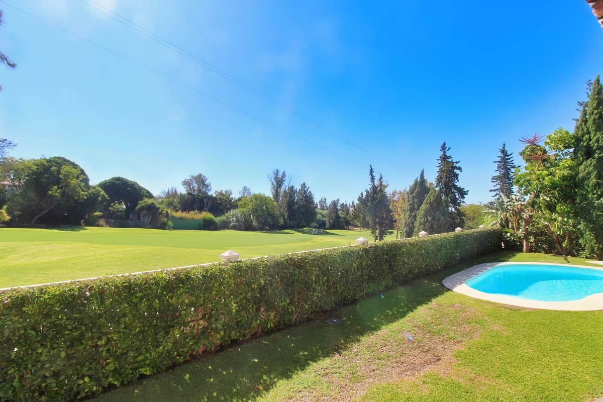 Detached Villa in Guadalmina Alta — photo 6 of 10