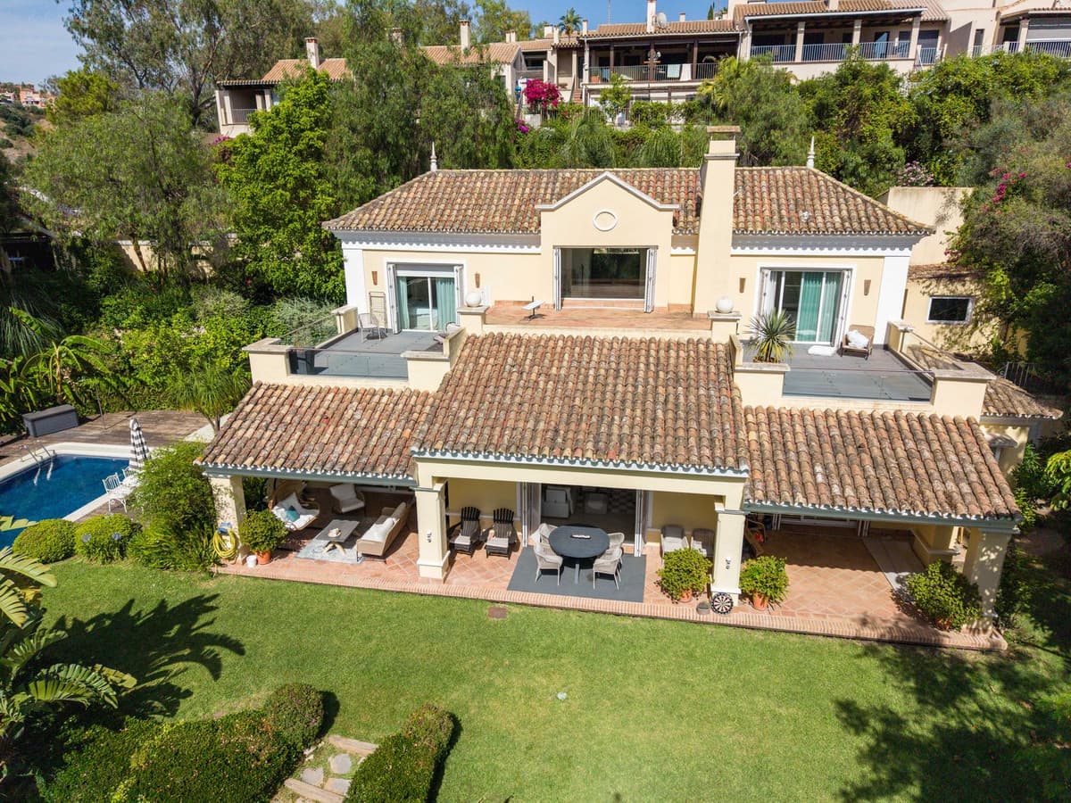 Detached Villa in La Quinta — photo 6 of 10