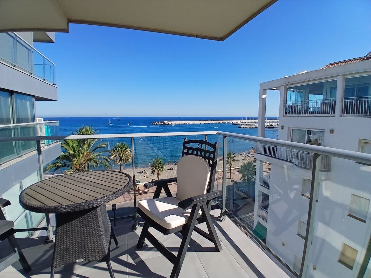 Middle Floor Apartment in Fuengirola — photo 7 of 10