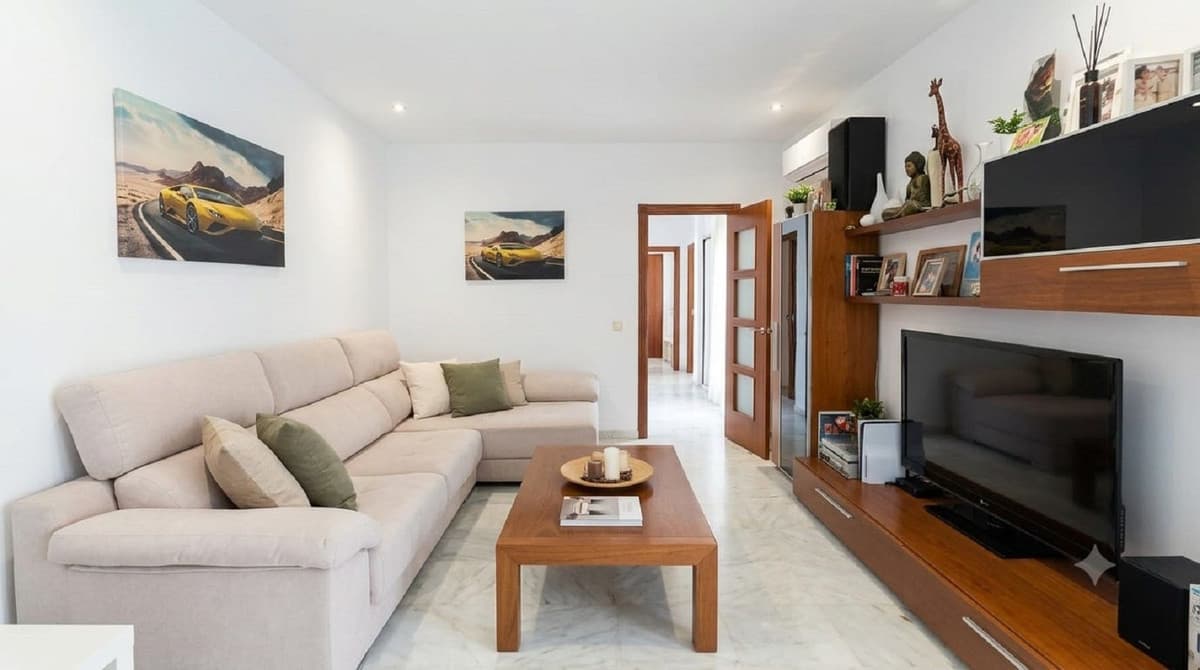 Ground Floor Apartment in Fuengirola — photo 2 of 10
