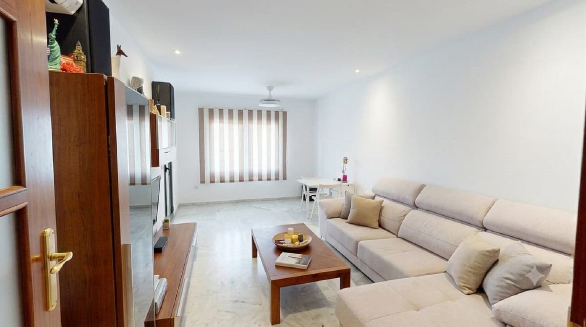 Ground Floor Apartment in Fuengirola — photo 9 of 10