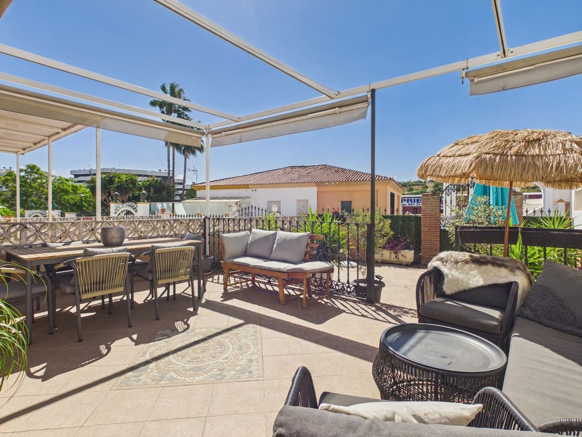 Townhouse in Estepona — photo 8 of 10