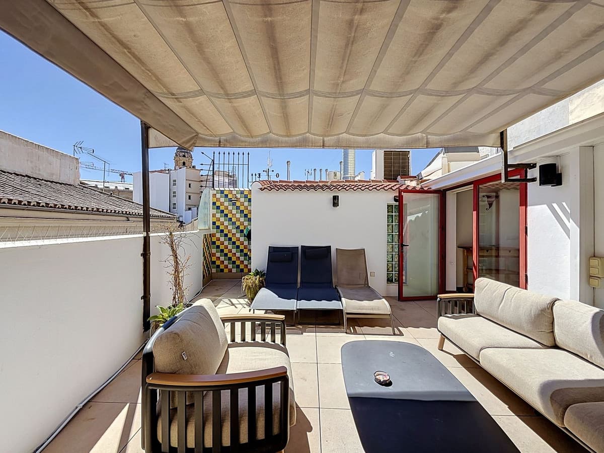 Penthouse Duplex in Málaga Centro — photo 4 of 10