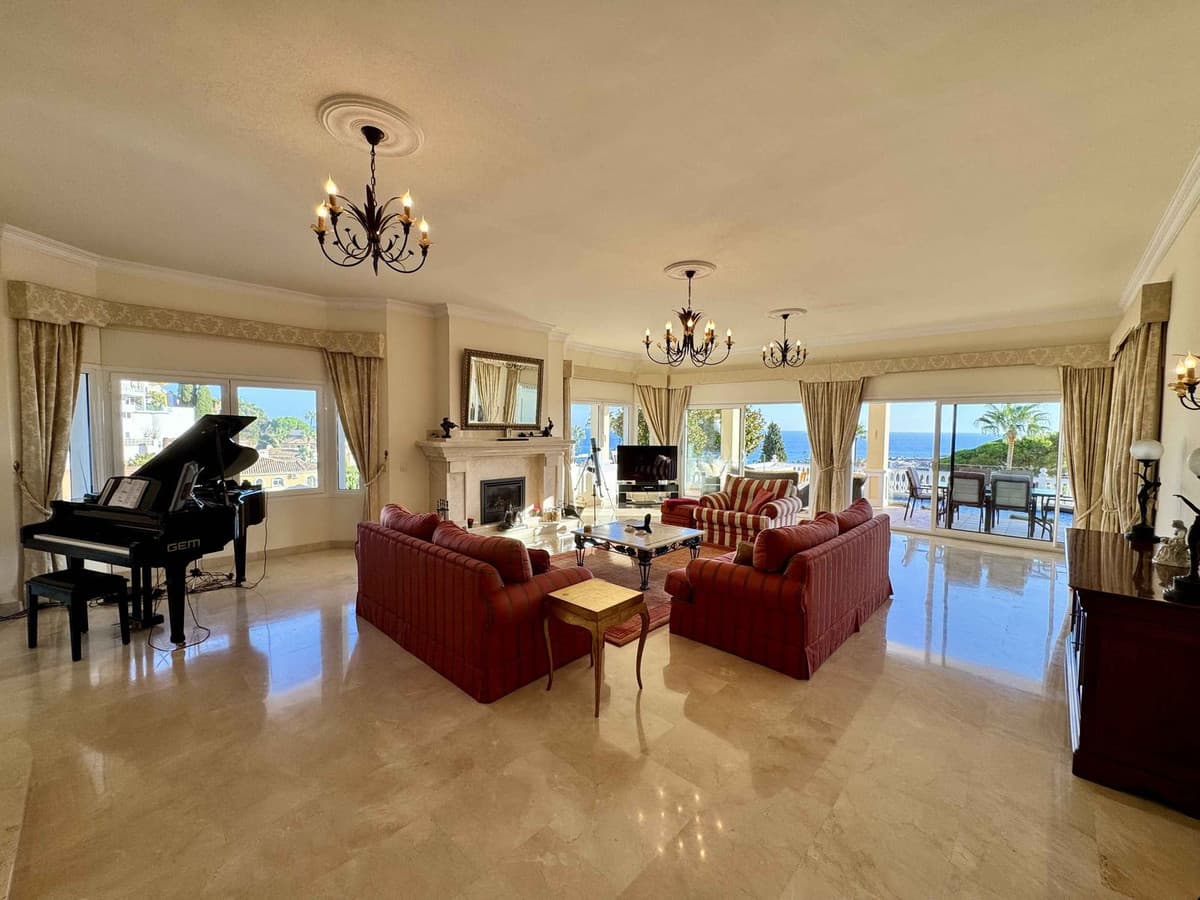 Detached Villa in Riviera del Sol — photo 6 of 10