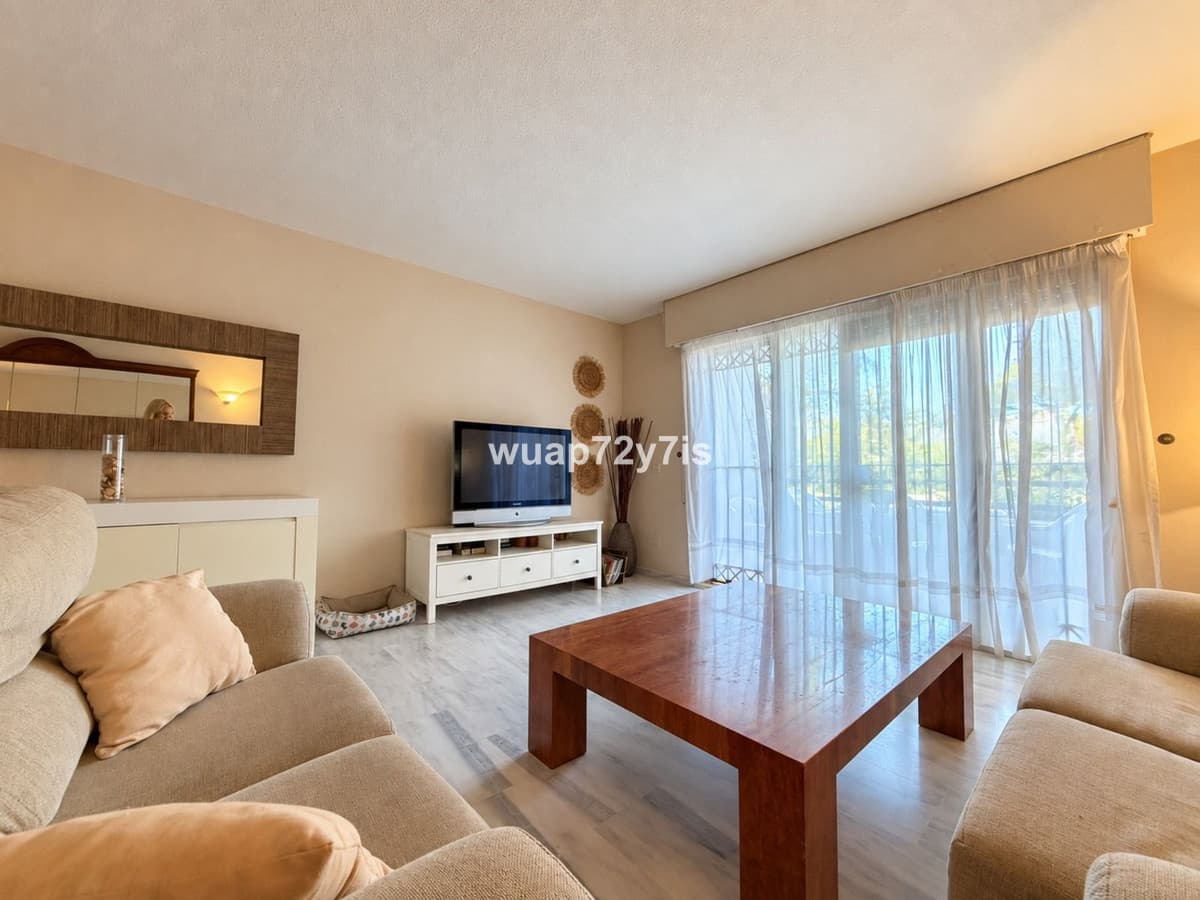 Ground Floor Apartment in Costalita — photo 5 of 10
