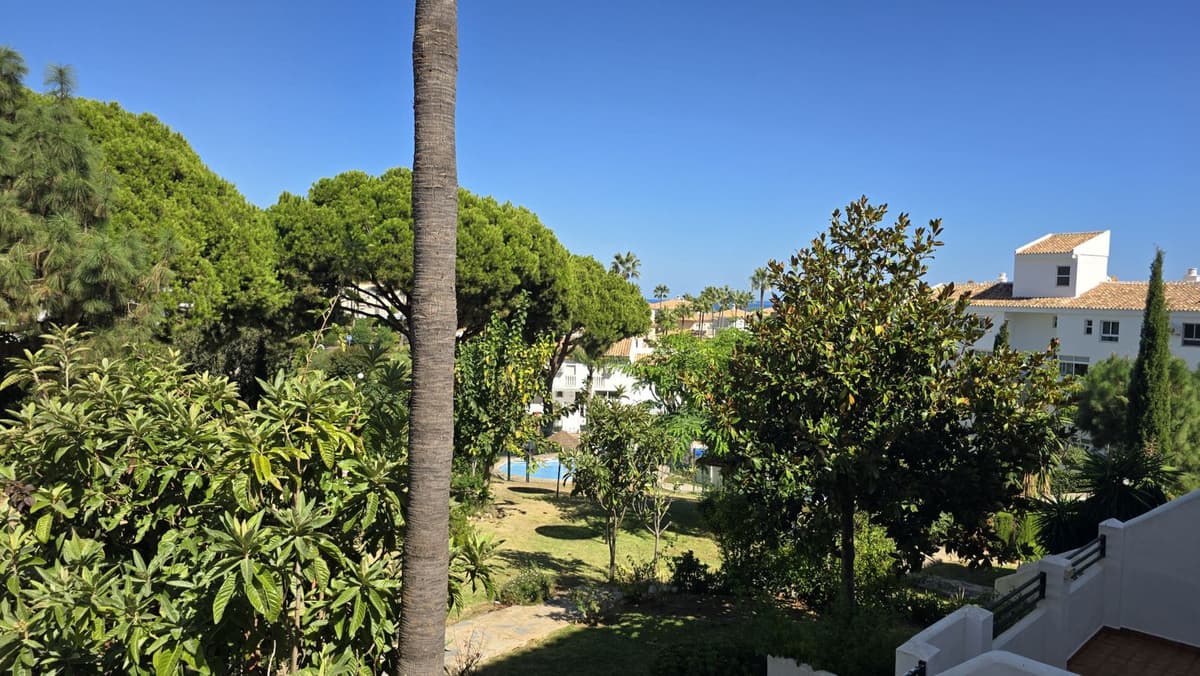 Middle Floor Apartment in Mijas Costa — photo 2 of 10