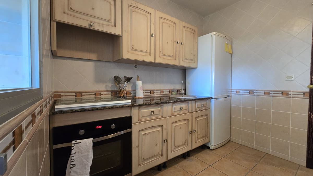 Middle Floor Apartment in Mijas Costa — photo 6 of 10