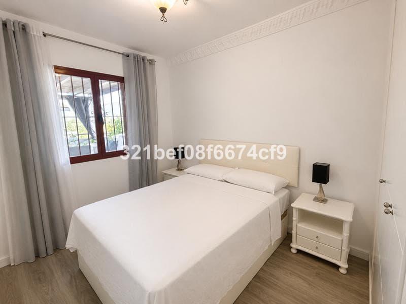 Ground Floor Apartment in Casares — photo 4 of 10