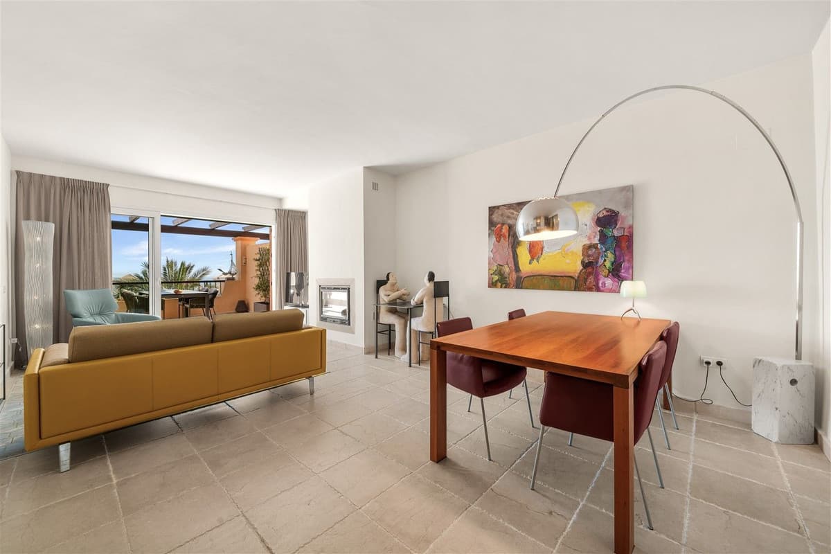 Penthouse Duplex in Los Flamingos — photo 7 of 10