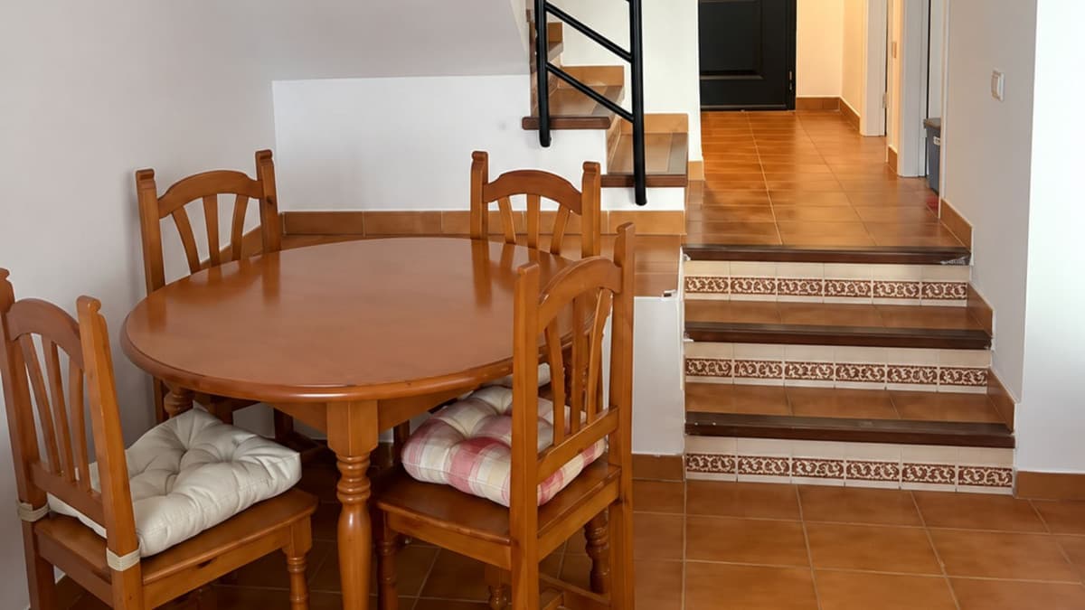 Middle Floor Apartment in Mijas — photo 5 of 8
