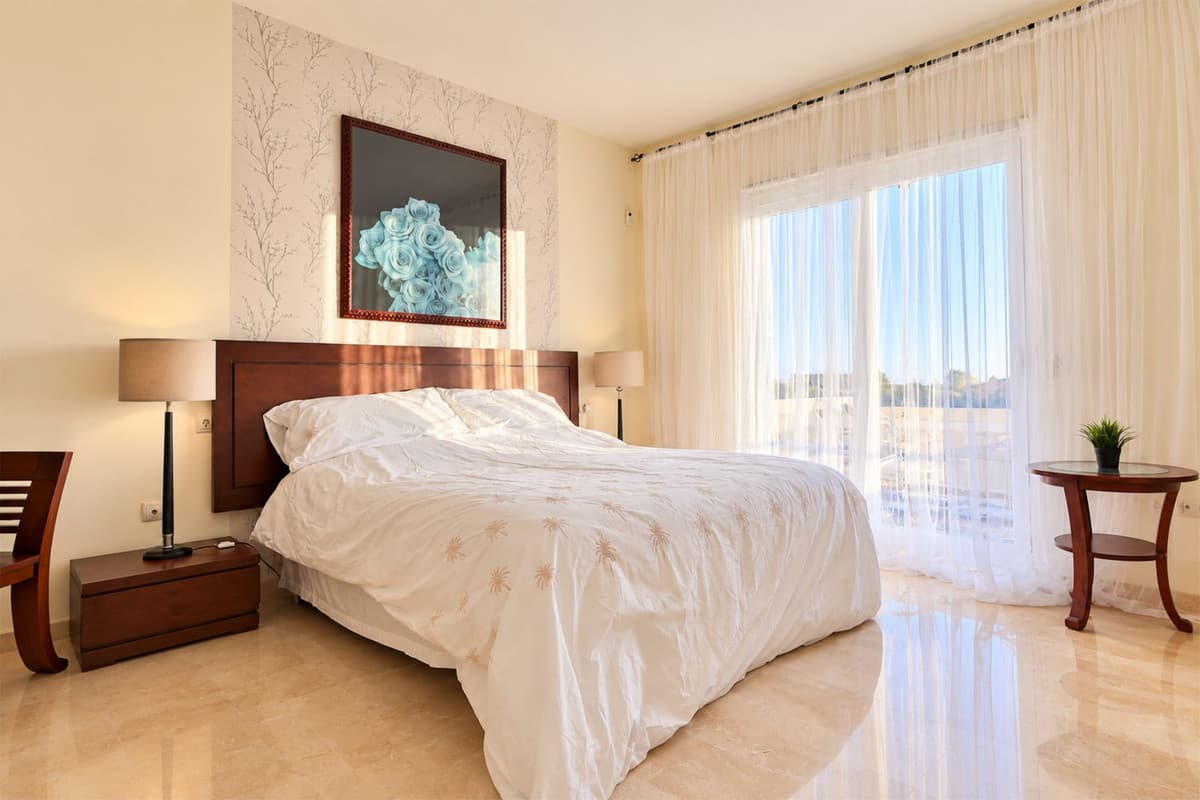 Middle Floor Apartment in Cabopino — photo 5 of 10