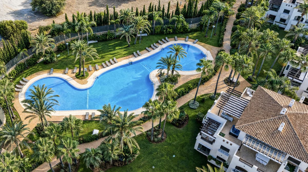 Middle Floor Apartment in Puerto Banús — photo 6 of 10