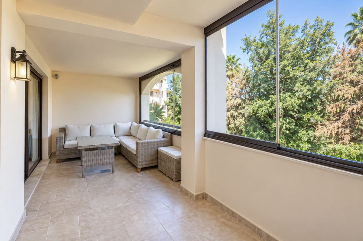Middle Floor Apartment in Puerto Banús — photo 7 of 10