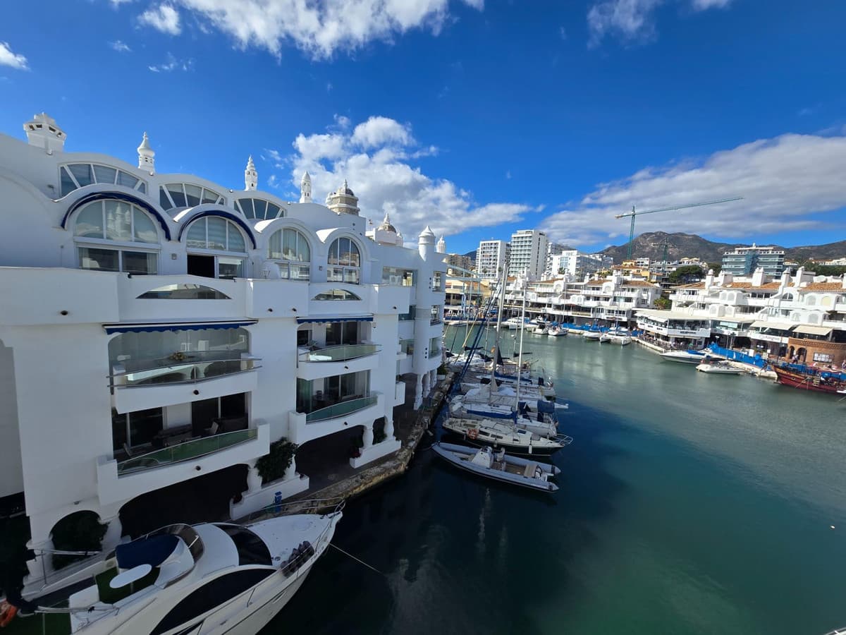 Middle Floor Apartment in Benalmadena