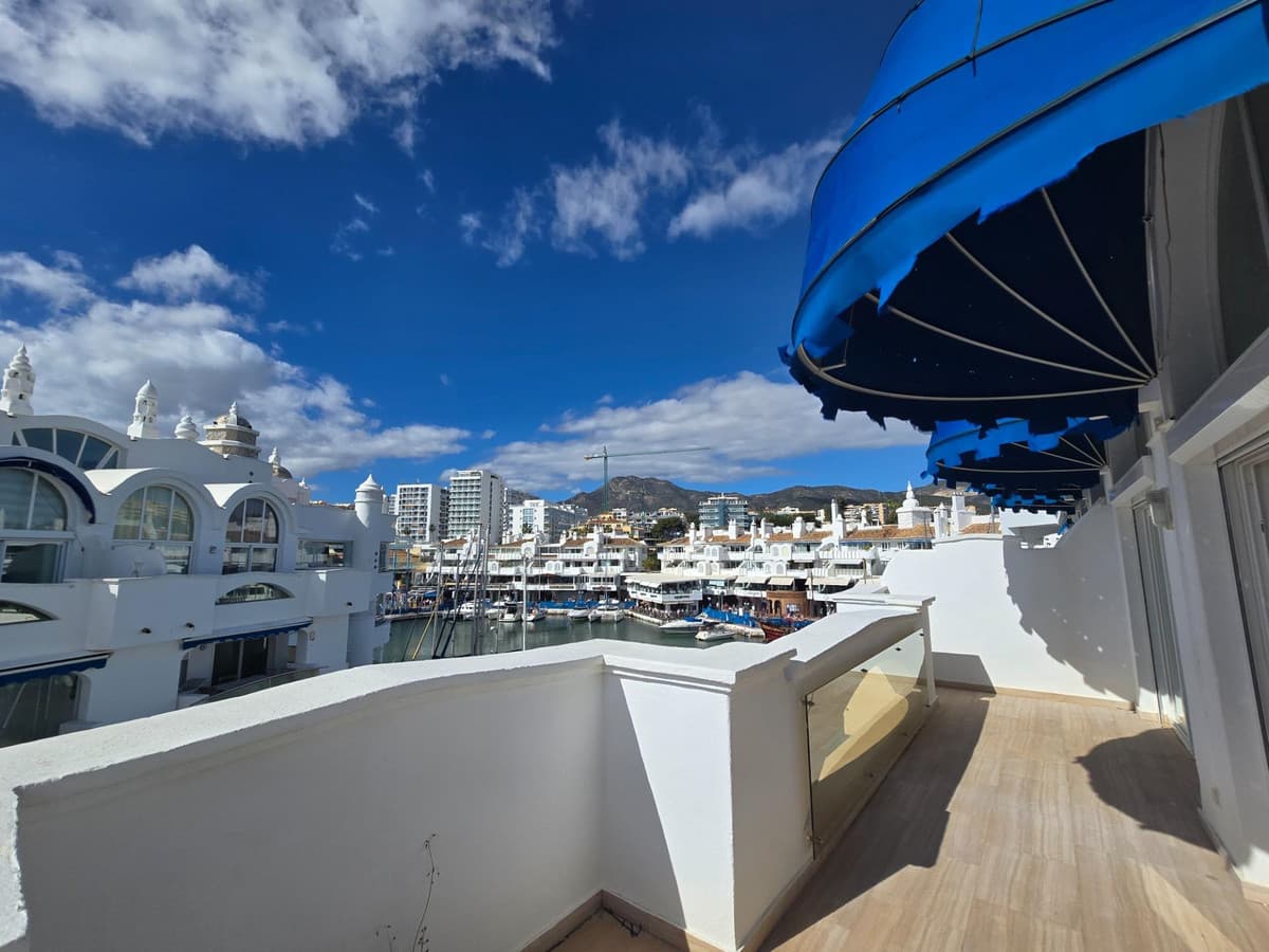 Middle Floor Apartment in Benalmadena — photo 8 of 10