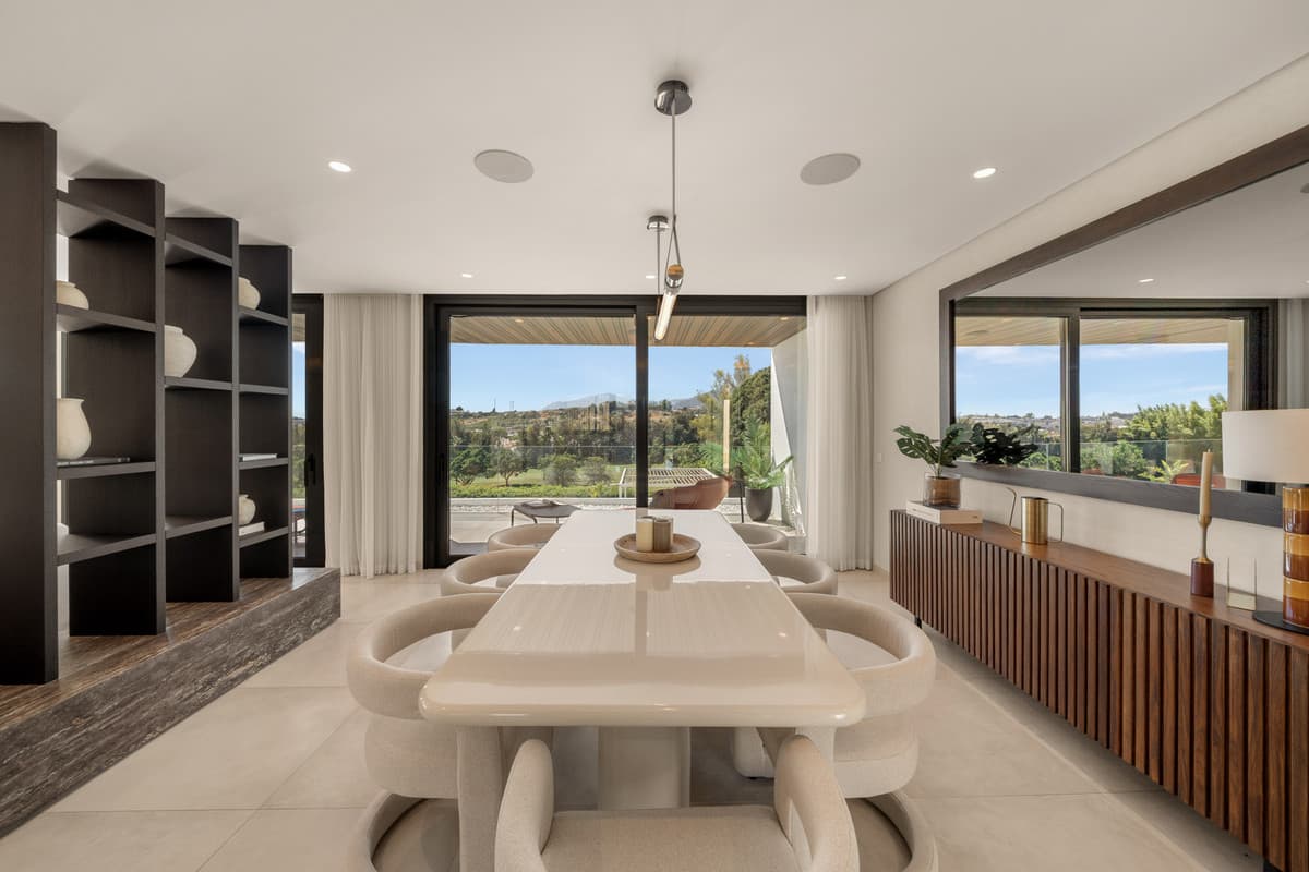 Detached Villa in Nueva Andalucía — photo 6 of 10
