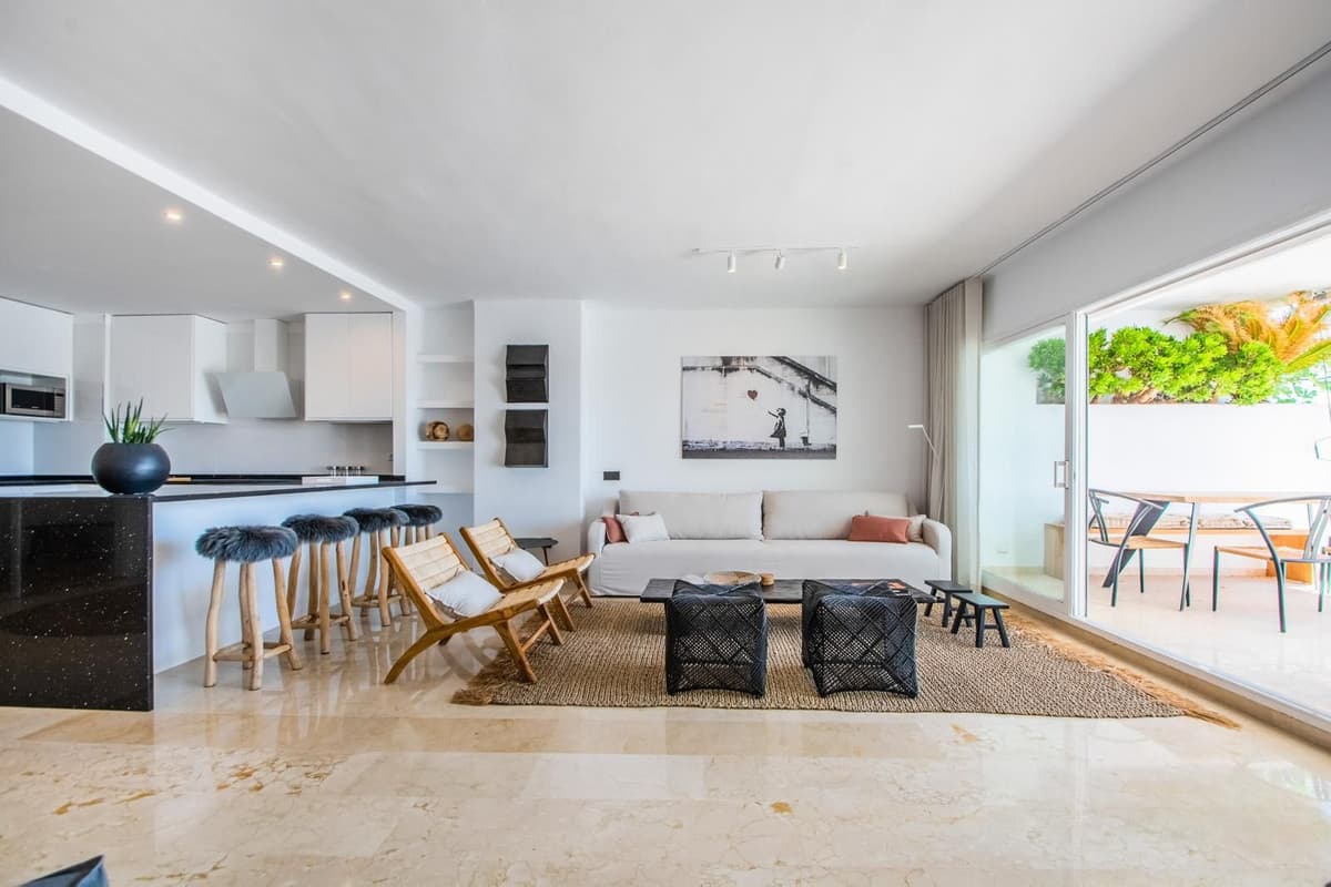 Middle Floor Apartment in Río Real — photo 3 of 10
