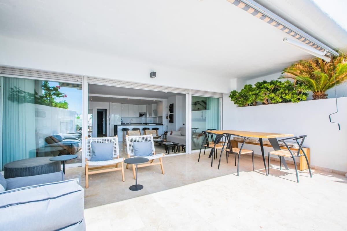 Middle Floor Apartment in Río Real — photo 10 of 10