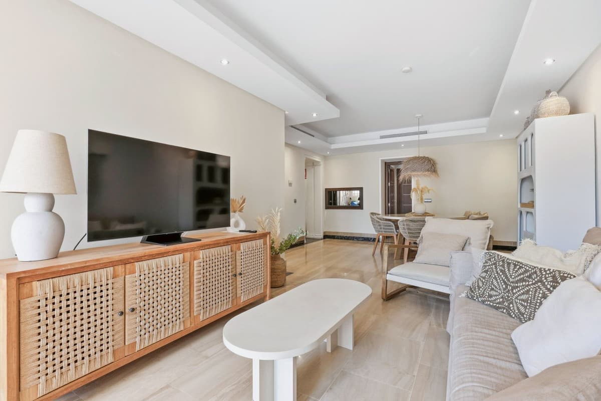 Penthouse in New Golden Mile — photo 3 of 10