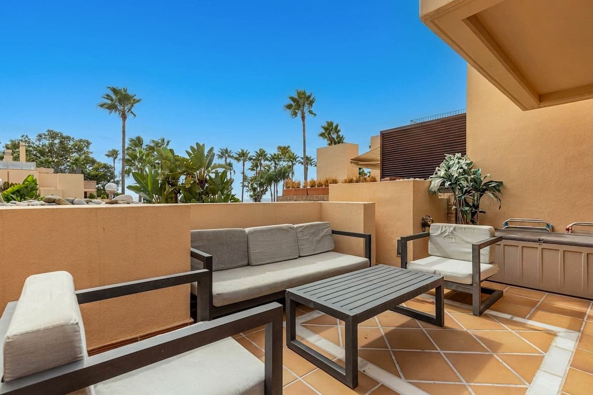 Penthouse in New Golden Mile — photo 9 of 10