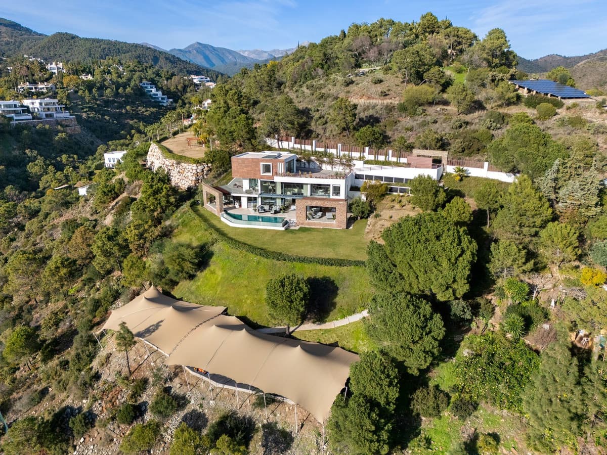 Detached Villa in El Madroñal — photo 4 of 10