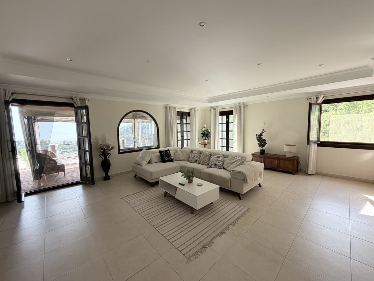 Detached Villa in Mijas Costa — photo 8 of 10
