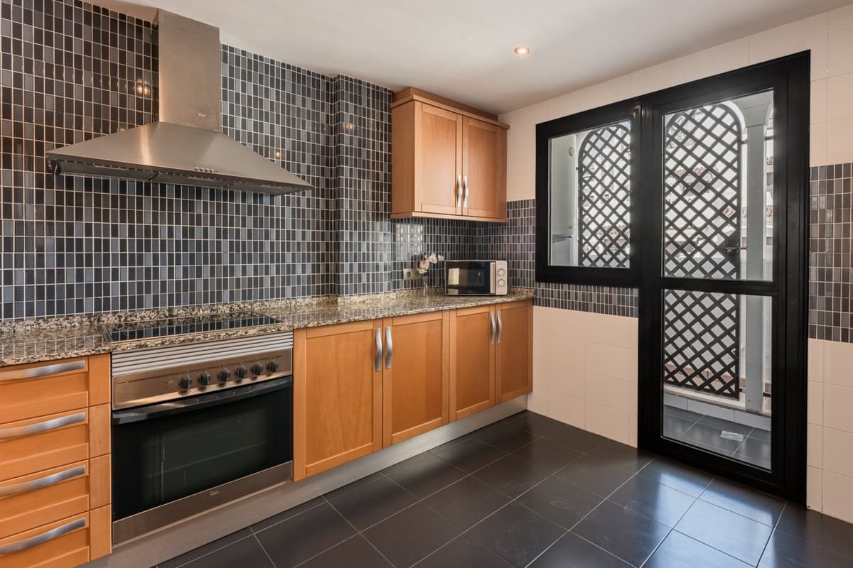 Penthouse Duplex in Estepona — photo 4 of 10