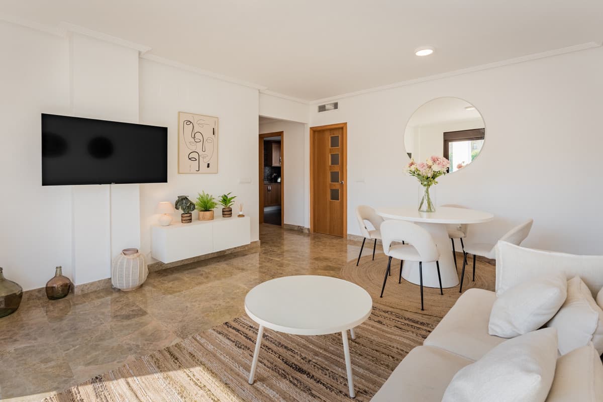 Penthouse Duplex in Estepona — photo 6 of 10