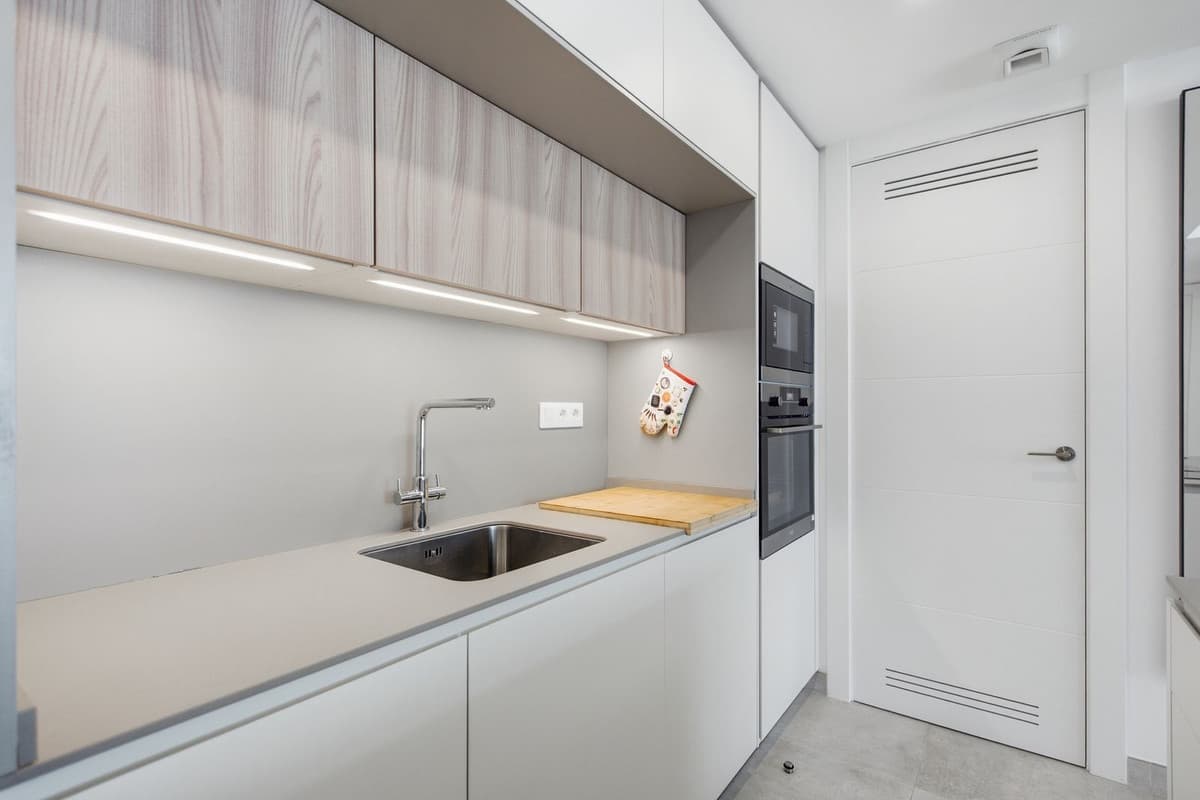 Middle Floor Apartment in Fuengirola — photo 10 of 10